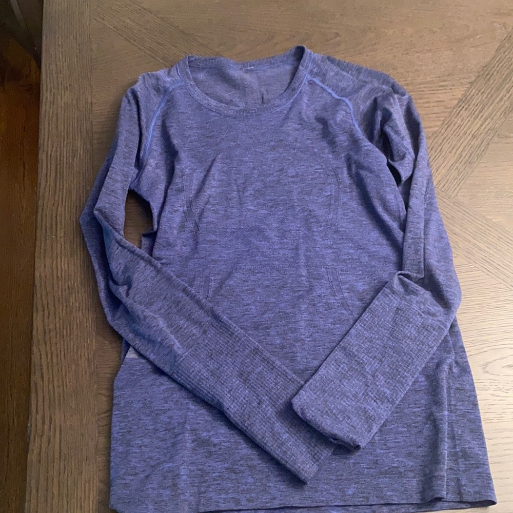 Lululemon shirt